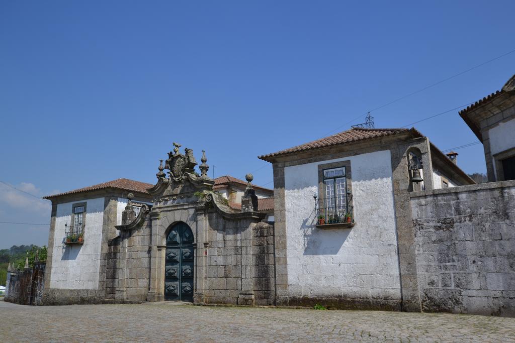 Casa Do Ribeiro Bed & Breakfast Guimaraes Bagian luar foto
