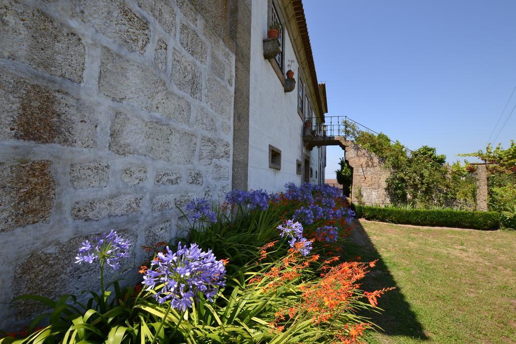 Casa Do Ribeiro Bed & Breakfast Guimaraes Bagian luar foto